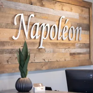 Motel Napoléon, Masson-Angers